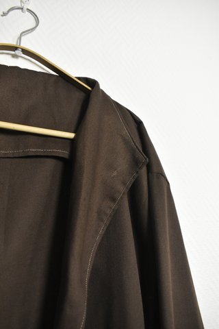Chaqueta marrón ligera