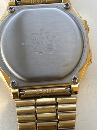 Reloj Casio A168 Dorado