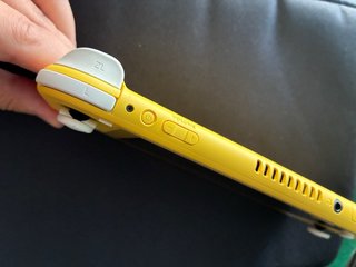 Nintendo Switch Lite Amarilla. Nueva.