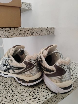 Asics Gel Kayano 14 Beige/Plata
