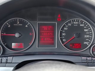 AUDI A4 S-LINE 2.0 TDI 140CV 145.000KM * 1 DUEÑO *