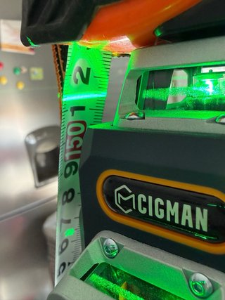 Nivel Láser CIGMAN CM-701T + Trípode