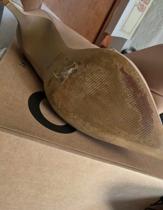 Sapatos Aldo pele bege salto fino