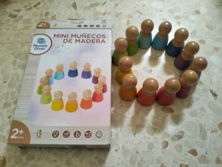 Mini Muñecos de Madera Mundo Diver