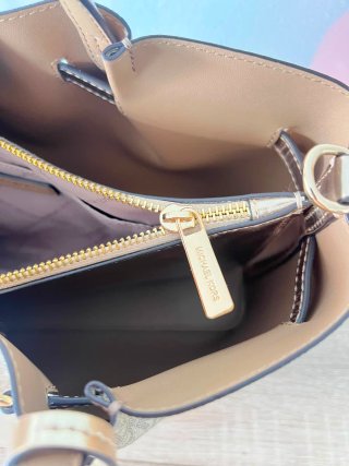 Bolso Michael Kors Dorado y Beige