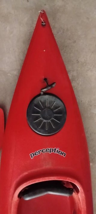 Piragua roja marca Sierra