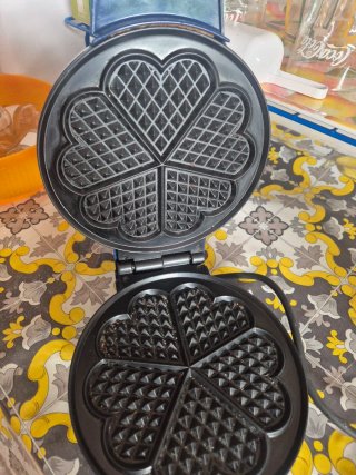 Piastra per Waffel CLATRONIC WA 3275