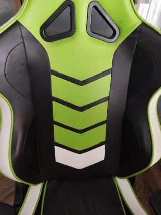 Silla gamer Newskill negra y verde