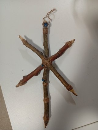Pisada de bruja artesanal de madera