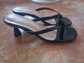Chanclas tacón negras moda 36-37