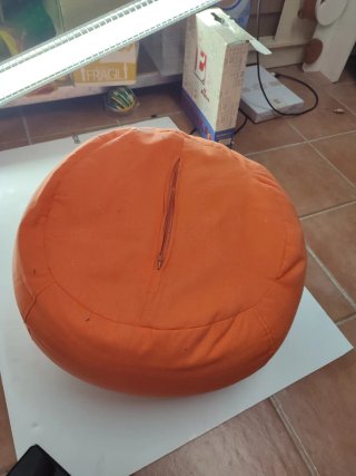 Puff Naranja de Tela