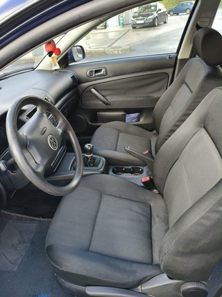 Volkswagen Passat  1.9 TDI 130CV Año 2002