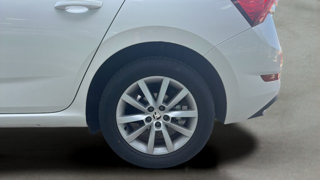 Skoda Scala 1.0 TSI Ambition 81 kW (110 CV)