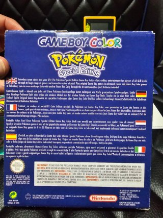 Game Boy Color Edición Especial Pikachu