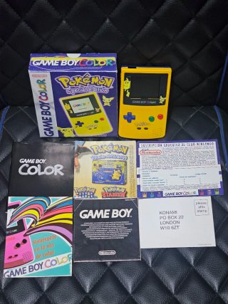 Game Boy Color Edición Especial Pikachu