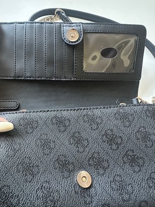Bolso Guess Negro - Como Nuevo