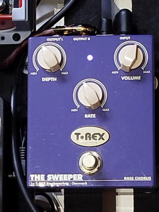 Chorus estéreo para bajo T-REX SWEEPER