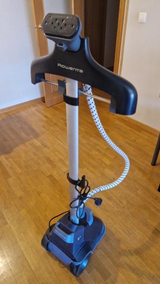 Plancha Vertical Vapor Rowenta Compact Valet 1500W