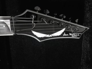 Guitarra Dean Zero Silver Dave Mustaine