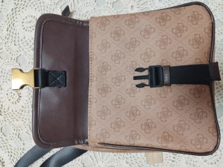 Bandolera Guess Beige y Marrón