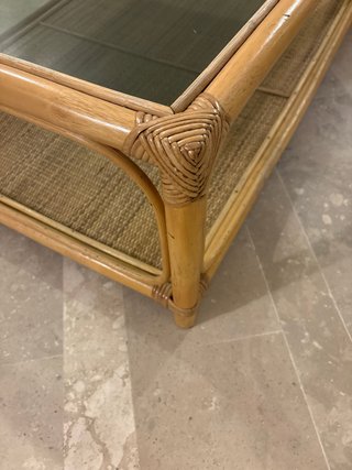 Mesa centro bambú y ratán tapa cristal