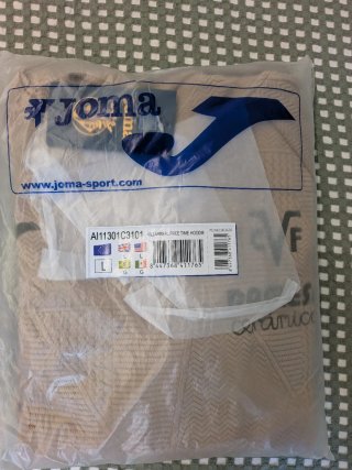 Sudadera paseo Villarreal CF 25/26 Joma Beige.