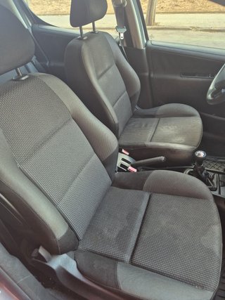 Peugeot 207 2010