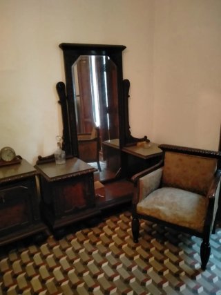 Muebles antiguos de habitación