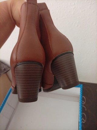 Botines MARYPAZ Mujer Marrones con algo de tacón