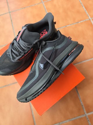 Zapatillas Nike Pegasus Premium Negras Rojas