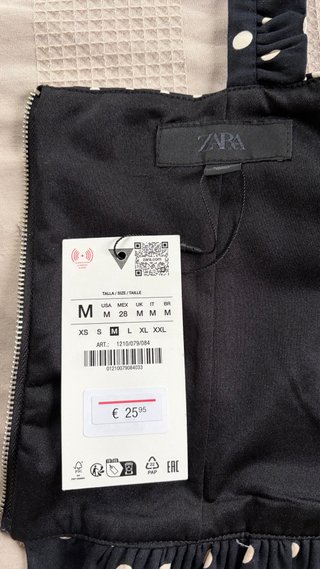 Top Zara lunares volantes