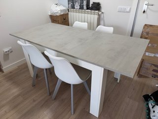Mesa Comedor Extensible + 4 Sillas