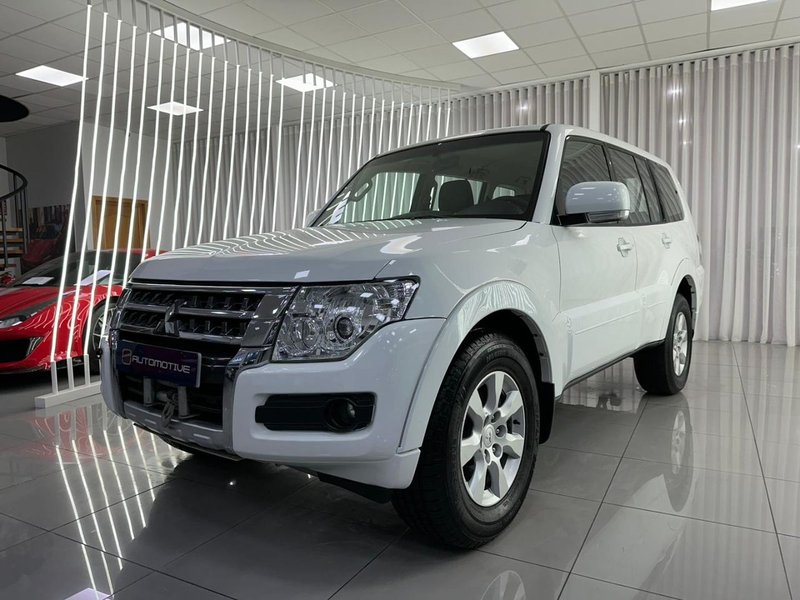 MITSUBISHI Montero 3.2 DID Spirit Auto - foto 1
