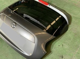 Portón trasero nissan juke i (f15e) 1.6 kuro 59784