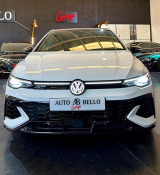 Volkswagen Golf 2024