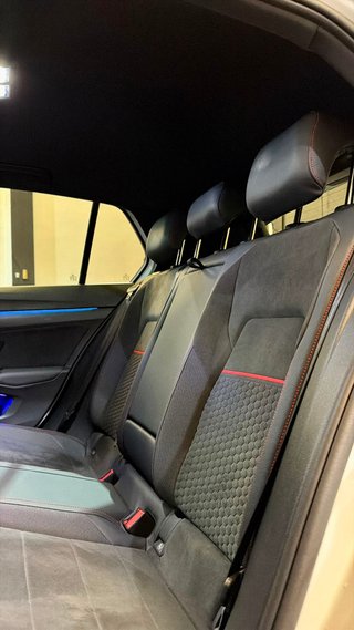 Volkswagen Golf 2024