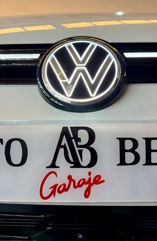 Volkswagen Golf 2024