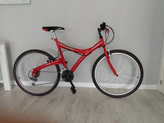 Bicicleta de Montaña Roja
