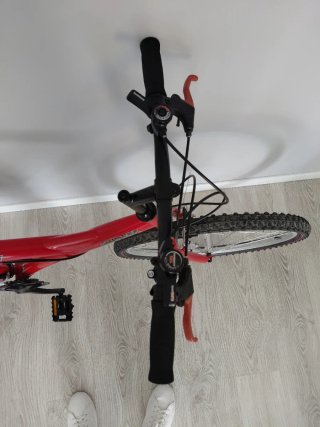 Bicicleta de Montaña Roja