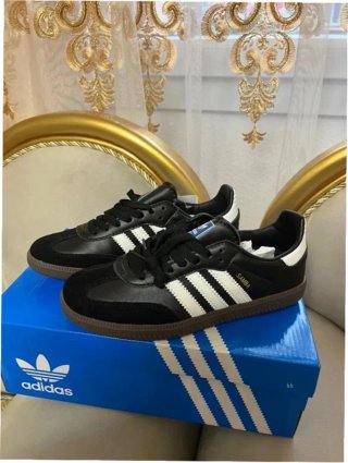 Adidas Samba OG Negro Gum EU43