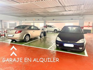 Garaje en alquiler en La Granja en Zaragoza