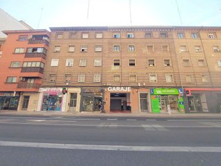 Garaje en alquiler en La Granja en Zaragoza