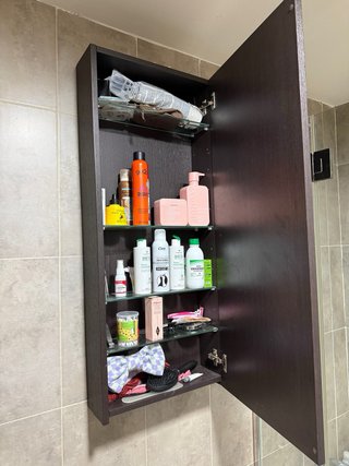 Armario baño madera oscura IKEA