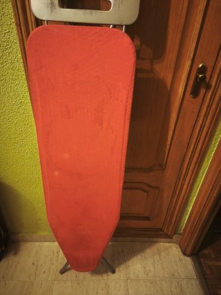 Tabla de planchar plegable