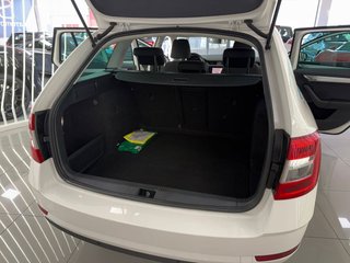 SKODA Octavia Combi 1.6 TDI CR 85KW 115CV Ambition