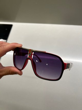 Gafas de sol Carrera Rojas y Negras