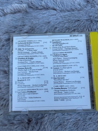The opera sampler CD