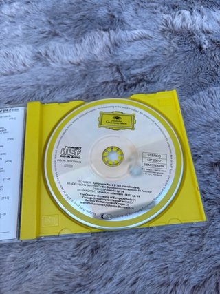 The opera sampler CD