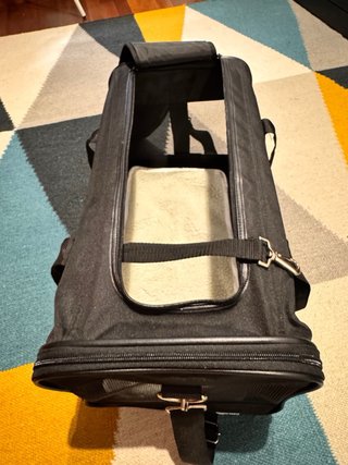 Transportín Flexible Amazon Basics Negro (L)