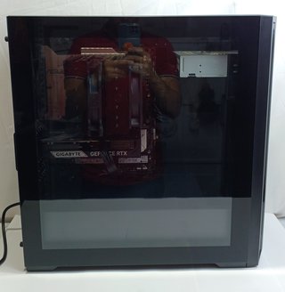 PC Escritorio Intel Core Ultra 7 64GB RAM